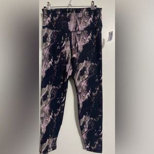 NWT Old Navy High Rise Leggings Go Dry